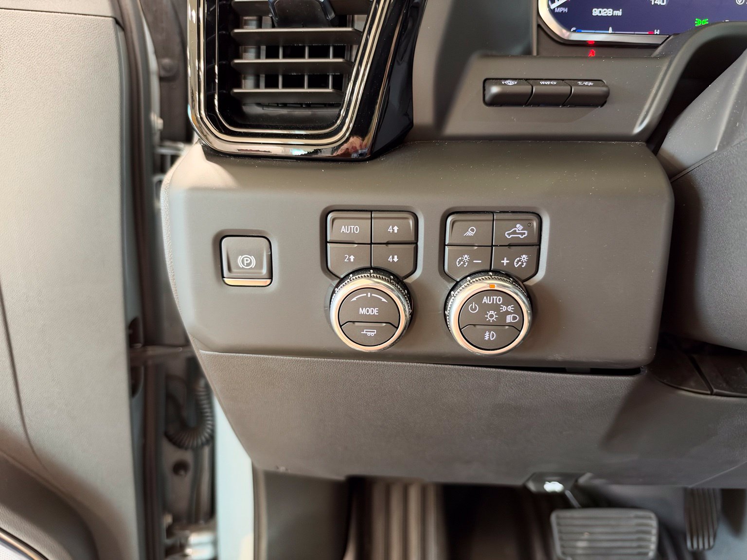 Used 2026 GMC Sierra 1500 AT4X AWD/4WD image 21