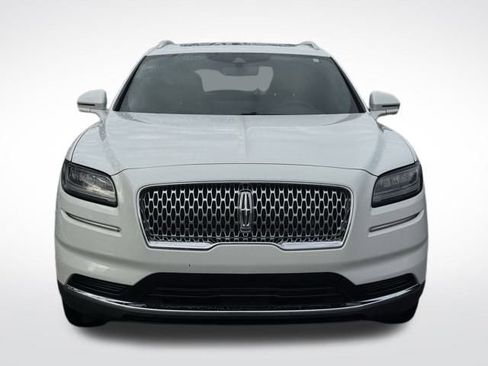 Used 2023 Lincoln Nautilus Reserve w/ Luxury Package image 3