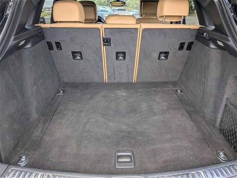 Used 2018 Porsche Macan Sport Edition image 59