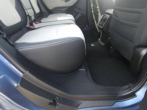 Used 2022 Subaru Forester Premium AWD/4WD image 31
