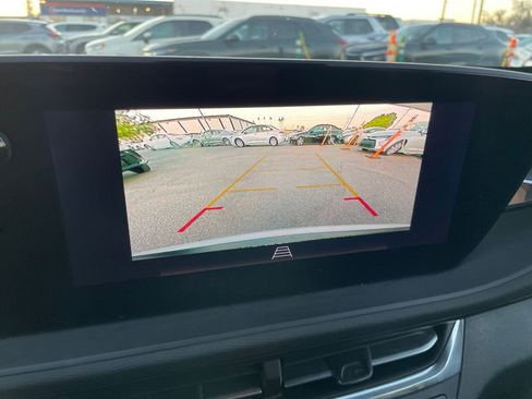 Used 2025 Buick Envista Preferred image 17