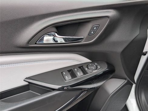 New 2026 Chevrolet Trax LT w/ Driver Confidence Package FWD image 15