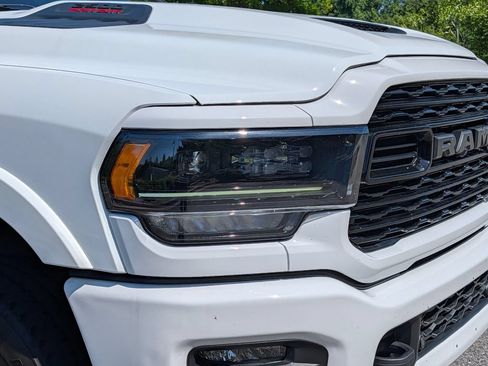 Used 2024 RAM 2500 Limited AWD/4WD image 15