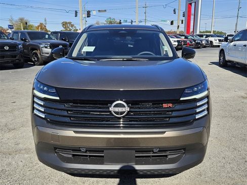 New 2026 Nissan Kicks SR image 17