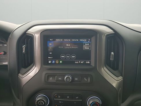 Certified 2025 Chevrolet Silverado 2500 W/T image 36