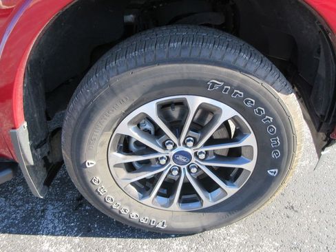 Used 2019 Ford F150 XLT w/ Equipment Group 302A Luxury image 9