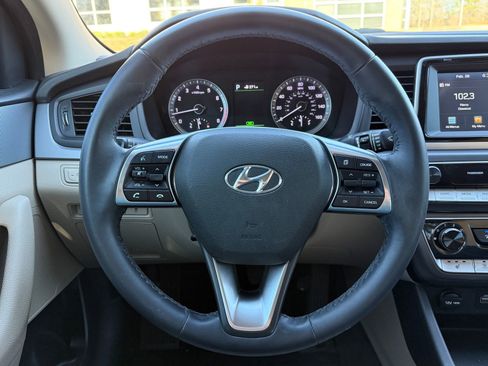 Used 2018 Hyundai Sonata SEL FWD image 25