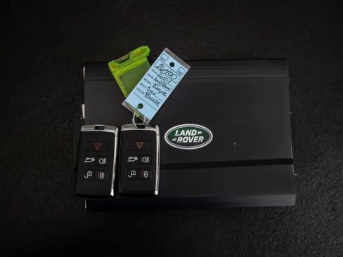 Used 2024 Land Rover Range Rover Evoque Dynamic SE AWD/4WD image 43