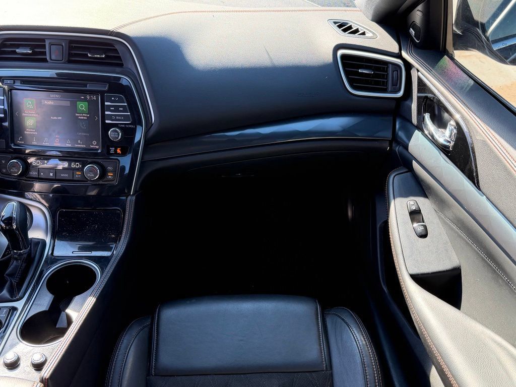 Used 2023 Nissan Maxima SR w/ Sport Mat Group FWD image 19