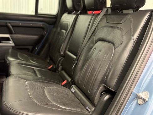 Used 2020 Land Rover Defender 110 HSE AWD/4WD image 14