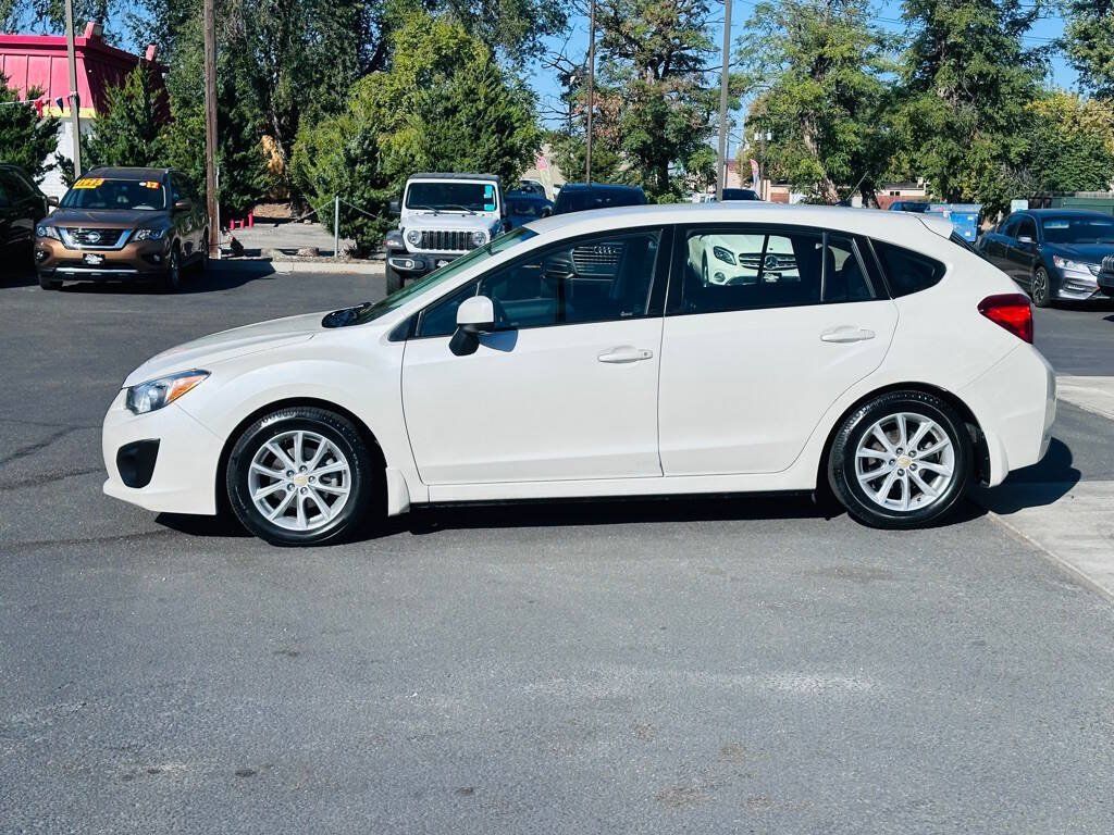 Used 2014 Subaru Impreza 2.0i Premium AWD/4WD image 4