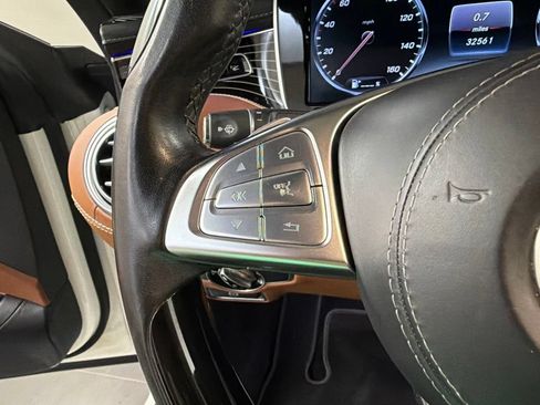 Used 2017 Mercedes-Benz S 550 Cabriolet image 25
