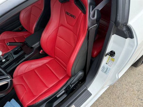 Used 2006 Ford Mustang GT RWD image 11