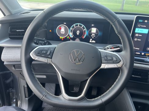 Certified 2026 Volkswagen Tiguan S FWD image 15