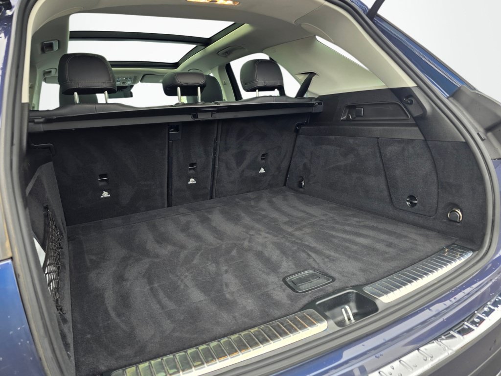 Used 2024 Mercedes-Benz GLE 350 4MATIC w/ Driver Assistance Package image 23