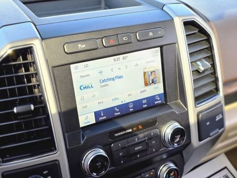 Used 2019 Ford F150 Lariat w/ Equipment Group 502A Luxury image 20