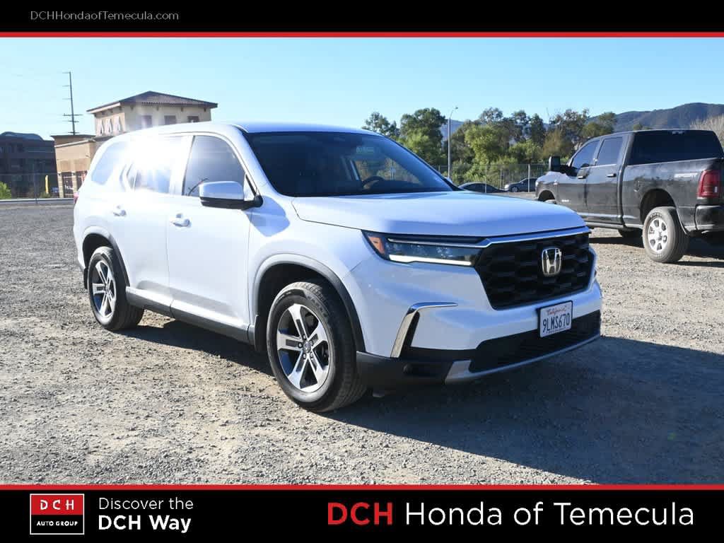Certified 2024 Honda Pilot EX-L image 3