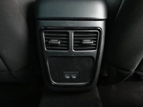 Used 2022 Dodge Charger SXT w/ Blacktop Package RWD image 26