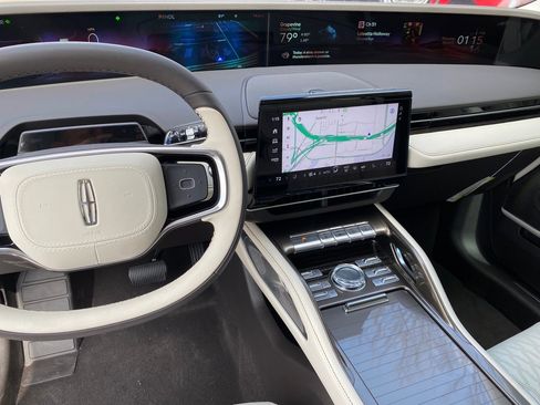 New 2026 Lincoln Nautilus Black Label image 25