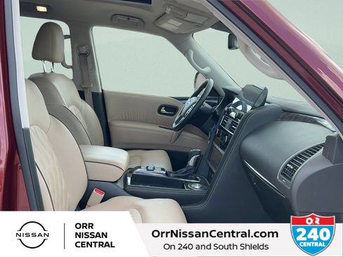 Used 2024 Nissan Armada Platinum w/ Captain's Chairs Package RWD image 11