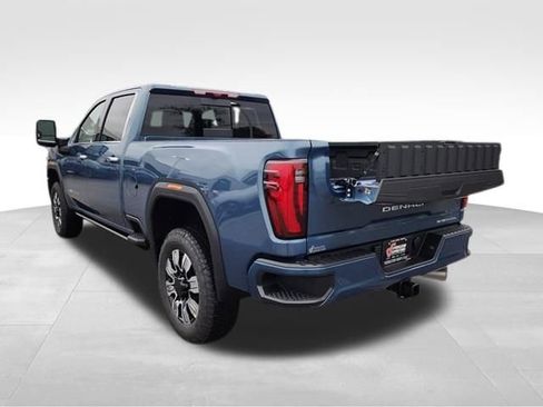 New 2026 GMC Sierra 2500 Denali w/ Denali Reserve Package image 6