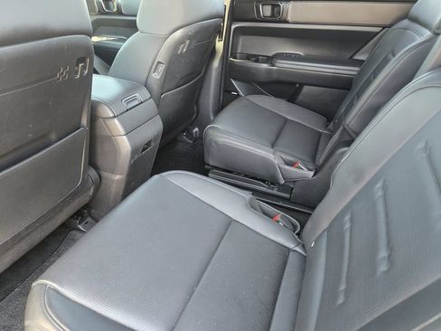 Used 2025 Hyundai Santa Fe Calligraphy AWD/4WD image 24