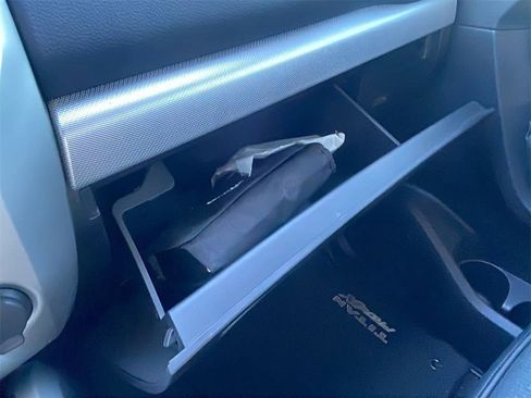 Used 2018 Nissan Titan PRO-4X image 26