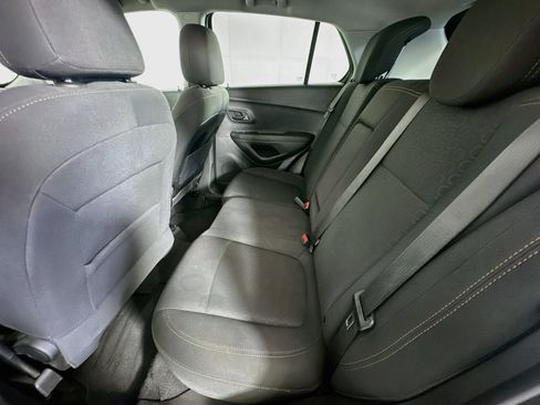 Used 2020 Chevrolet Trax LS w/ Tint and Cruise Package FWD image 25