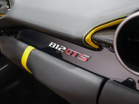 Used 2022 Ferrari 812 GTS RWD image 53