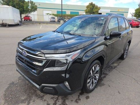 Used 2026 Subaru Forester Touring AWD/4WD image 8