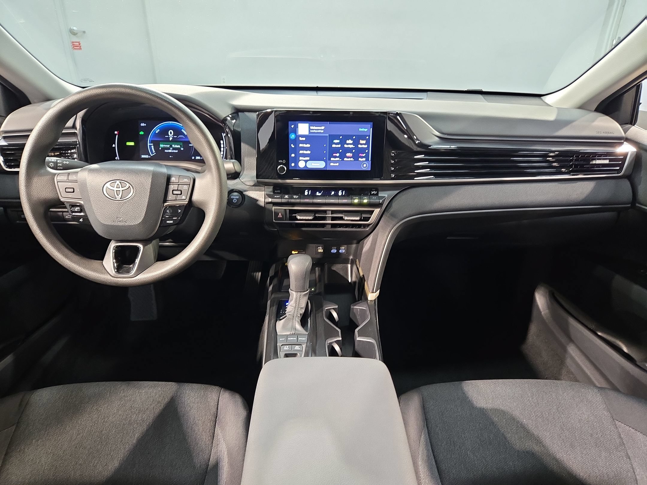 Certified 2026 Toyota Camry LE FWD image 10