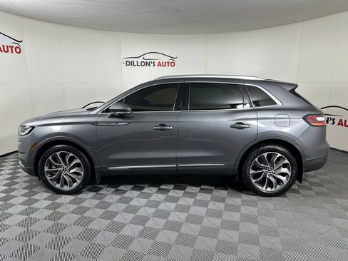 Used 2021 Lincoln Nautilus Reserve w/ Cargo Utility Package AWD/4WD image 3