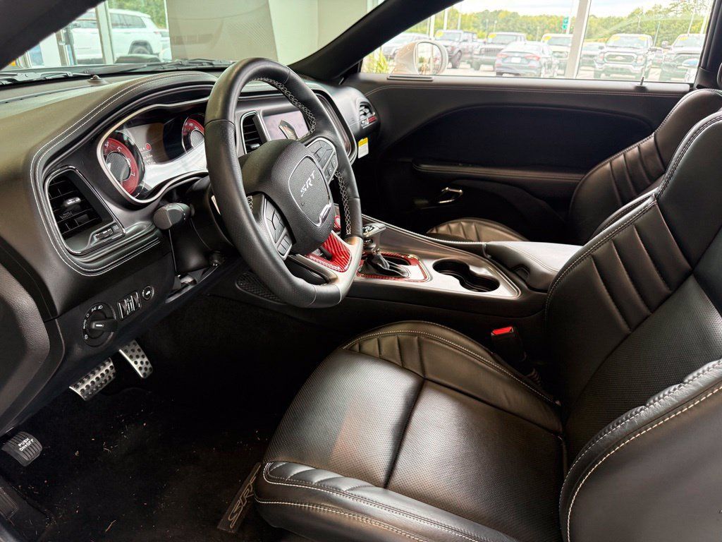 Used 2023 Dodge Challenger SRT Hellcat RWD image 5
