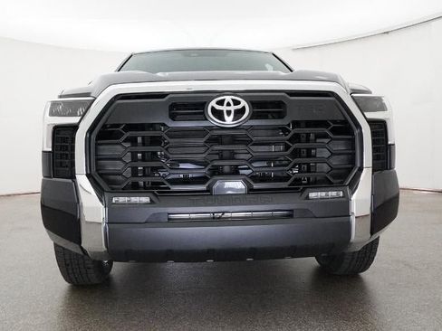New 2026 Toyota Tundra SR5 AWD/4WD image 31