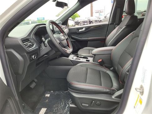 New 2025 Ford Escape ST-Line w/ Tech Pack #1 image 31