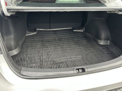 Used 2022 Toyota Corolla SE image 9