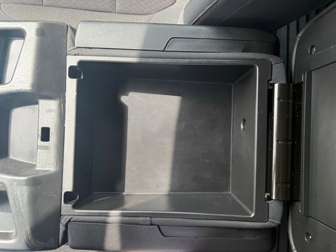 Used 2020 Chevrolet Silverado 1500 LT image 41