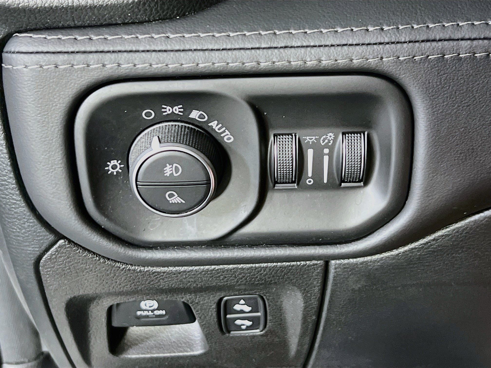 Used 2021 RAM 1500 TRX w/ TRX Level 2 Equipment Group AWD/4WD image 10