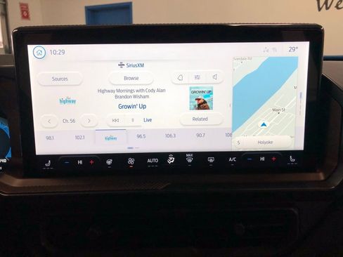 New 2025 Ford Bronco Sport Outer Banks w/ Outer Banks Tech Package+ AWD/4WD image 18