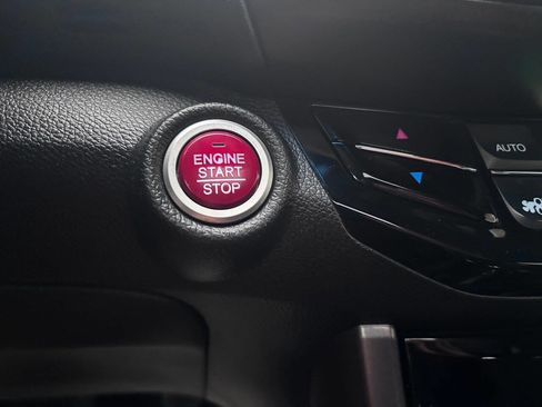 Used 2016 Honda Accord EX image 21