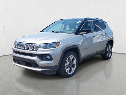 Used 2022 Jeep Compass Limited AWD/4WD image 4