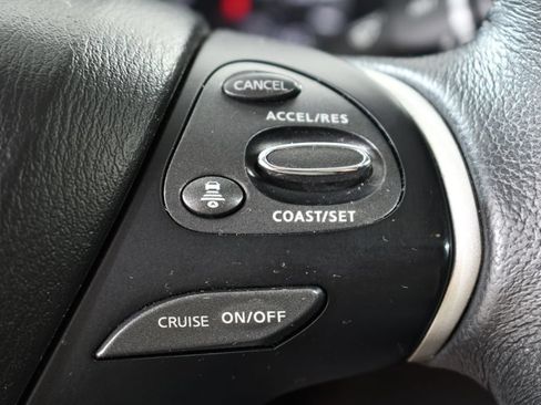 Used 2019 Nissan Pathfinder Platinum AWD/4WD image 36