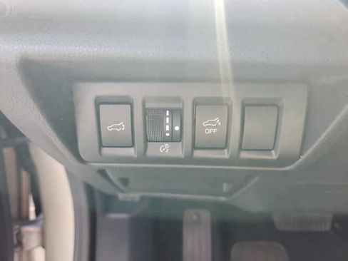 Used 2020 Subaru Outback Limited image 20