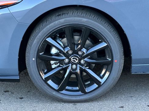 New 2026 MAZDA MAZDA3 Hatchback w/Premium Plus Pkg AWD/4WD image 24
