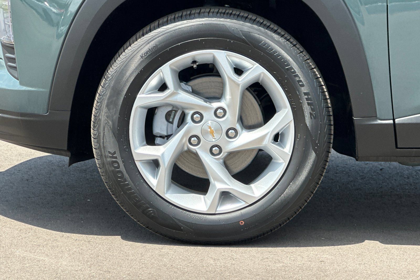 New 2026 Chevrolet Trax LS w/ LS Convenience Package FWD image 24