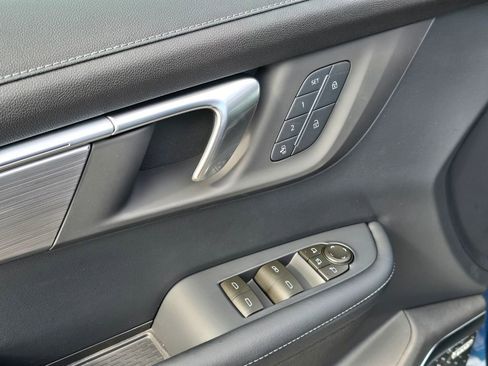 New 2026 Buick Enclave Preferred w/ Power Package image 14