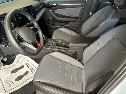 Used 2025 Volkswagen Jetta GLI Autobahn FWD image 20