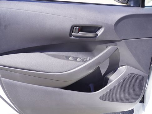 Used 2024 Toyota Corolla LE FWD image 16