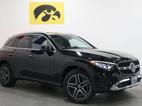 New 2026 Mercedes-Benz GLC 300 4MATIC image 2