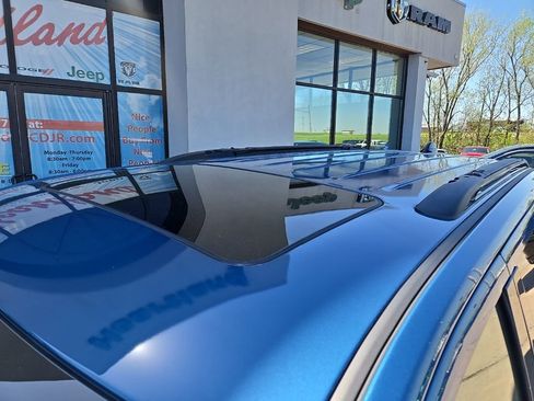 Used 2024 Dodge Durango R/T AWD/4WD image 18